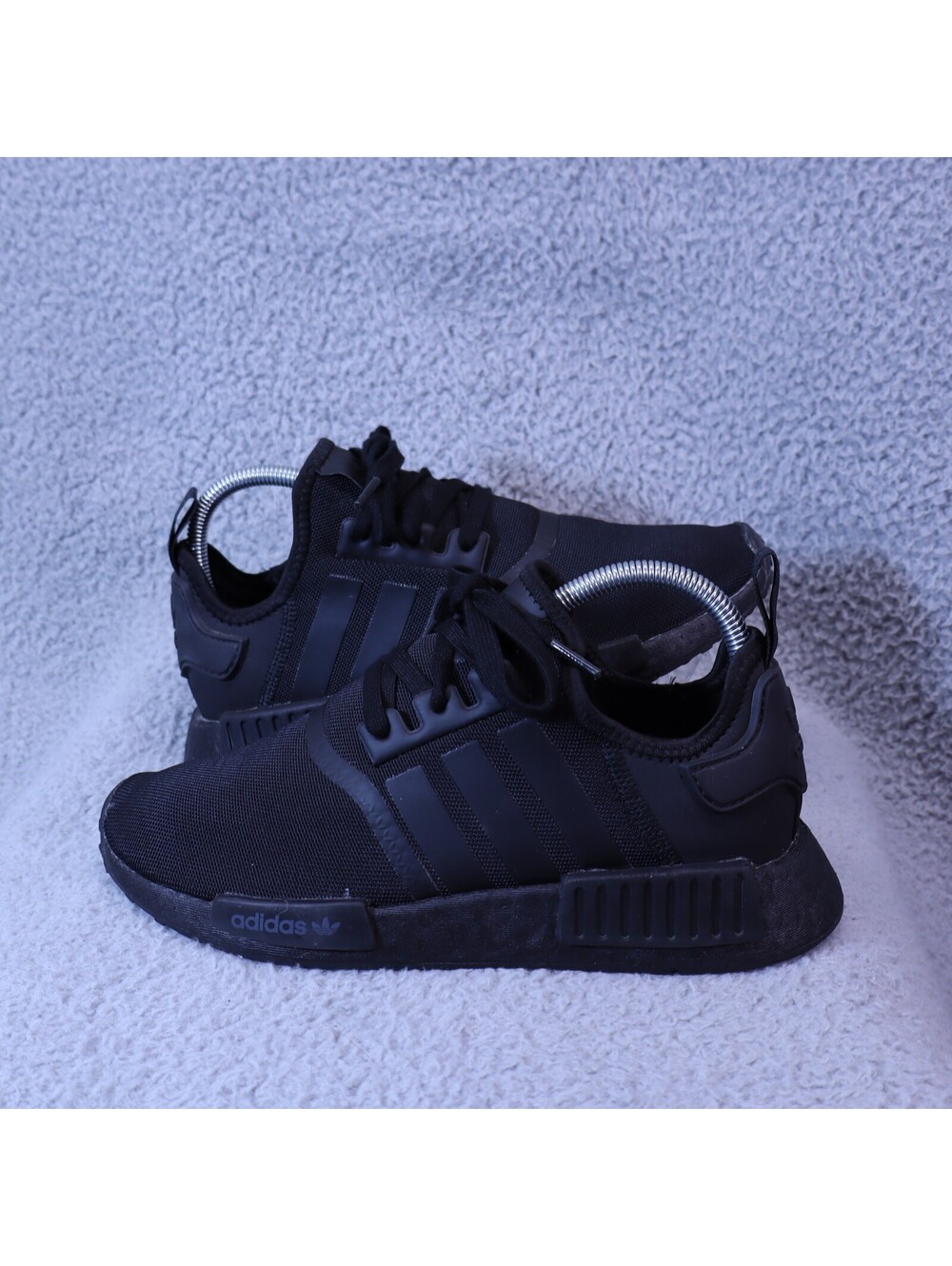 Adidas Womens 7 NMD_R1 Shoes Sneaker Black Boost